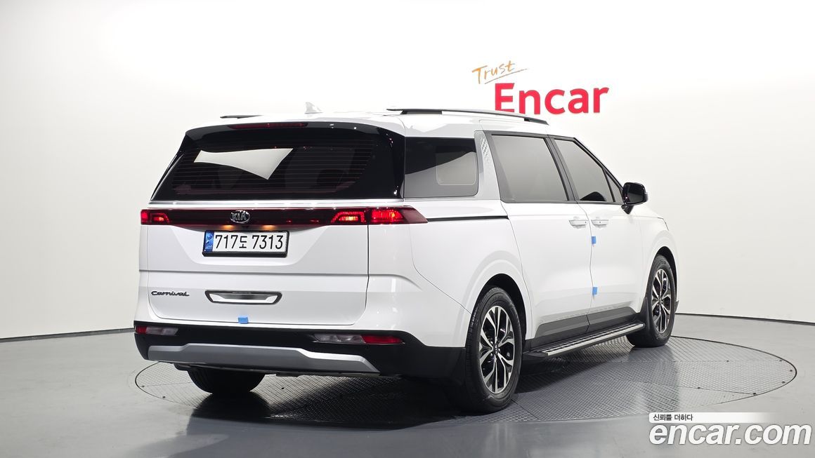 Kia Canival 2021