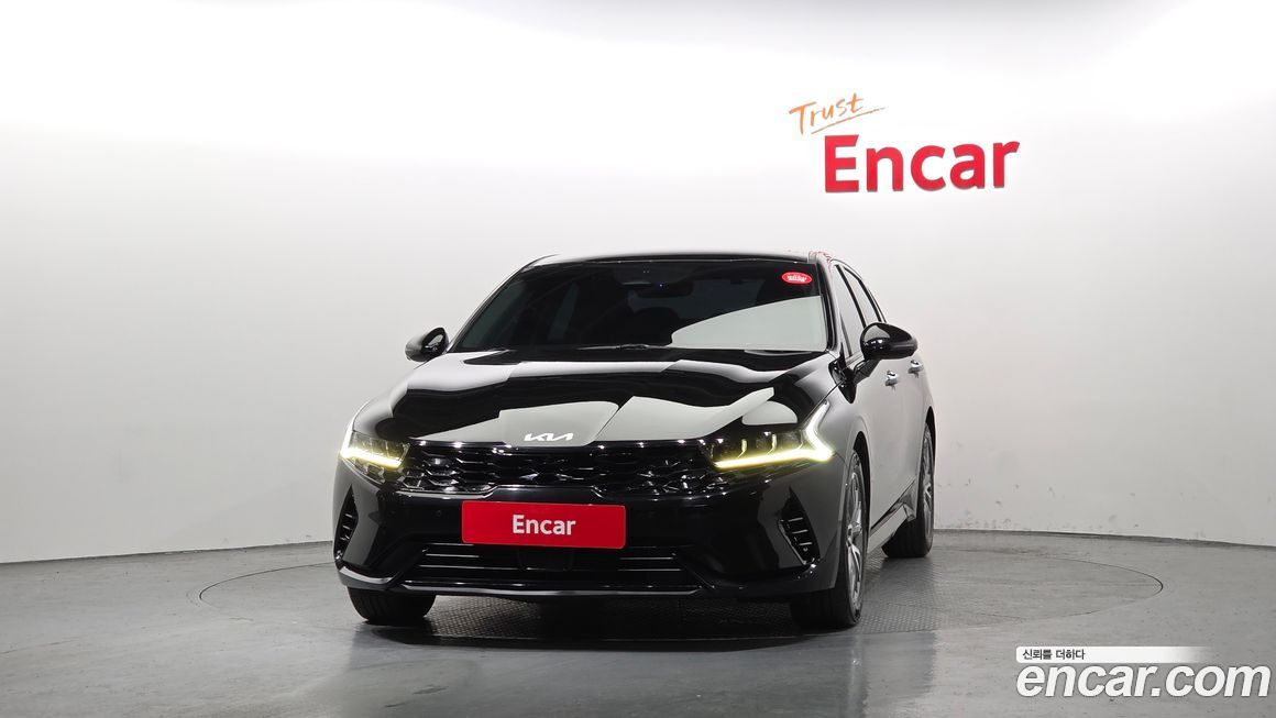 Kia K5 2023