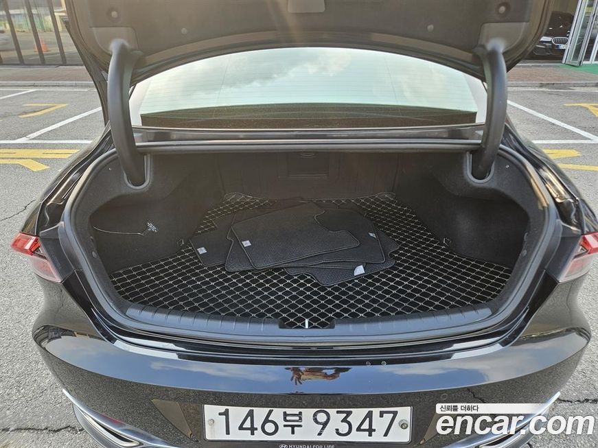 Hyundai Grandeur 2020