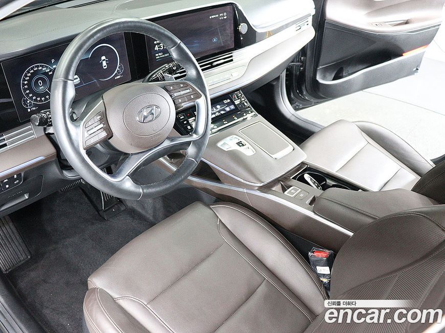 Hyundai Grandeur 2021