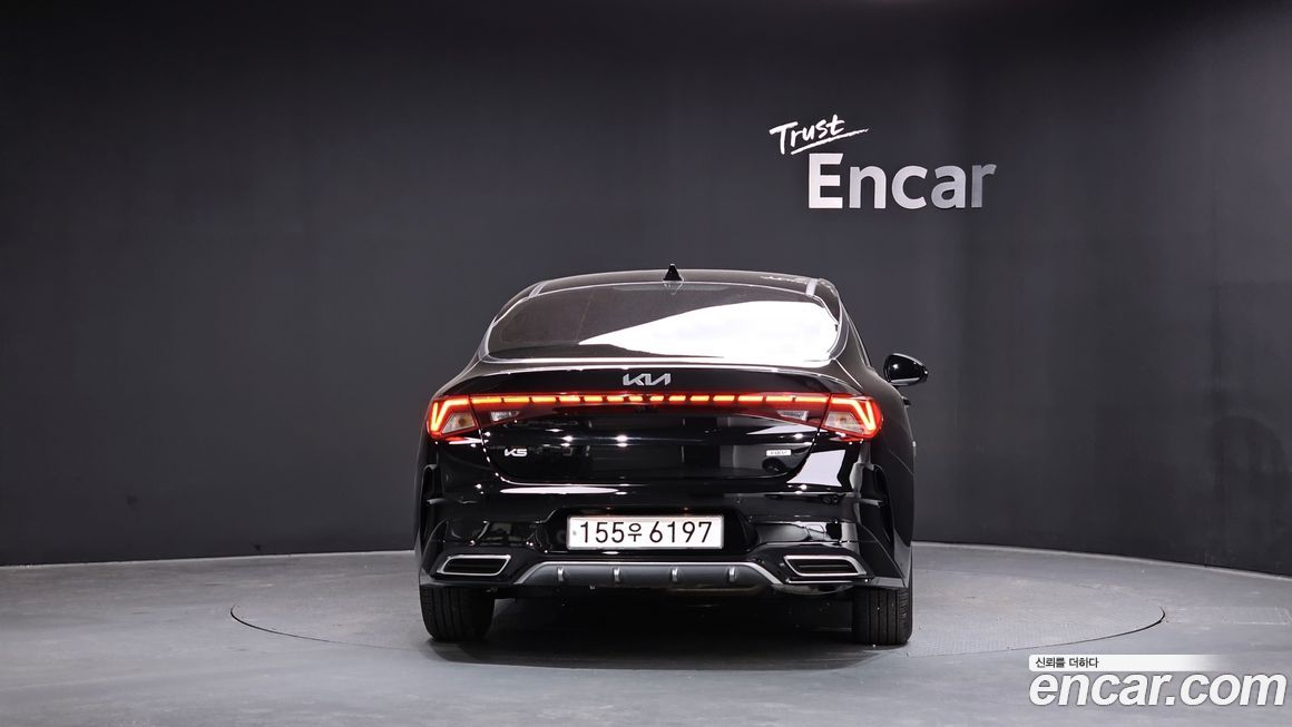 Kia K5 2023