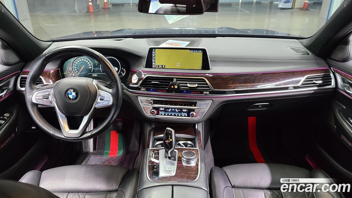 BMW 7-Series 2016