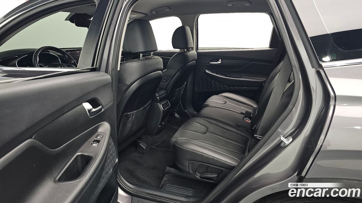 Hyundai Santafe 2022