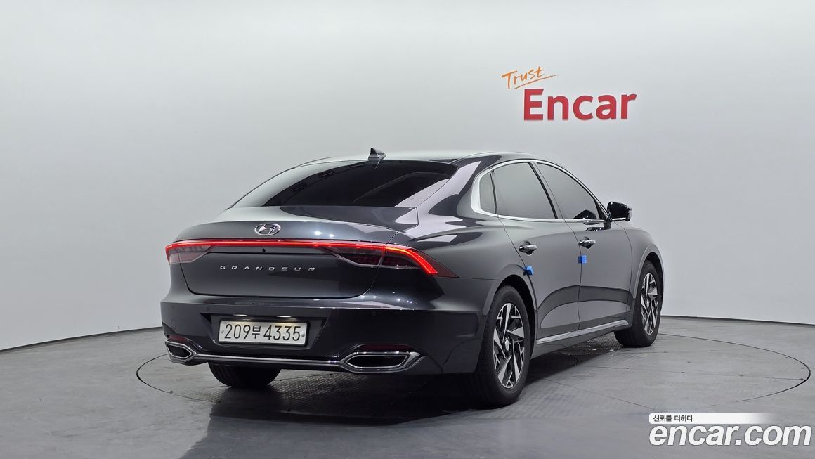 Hyundai Grandeur 2021