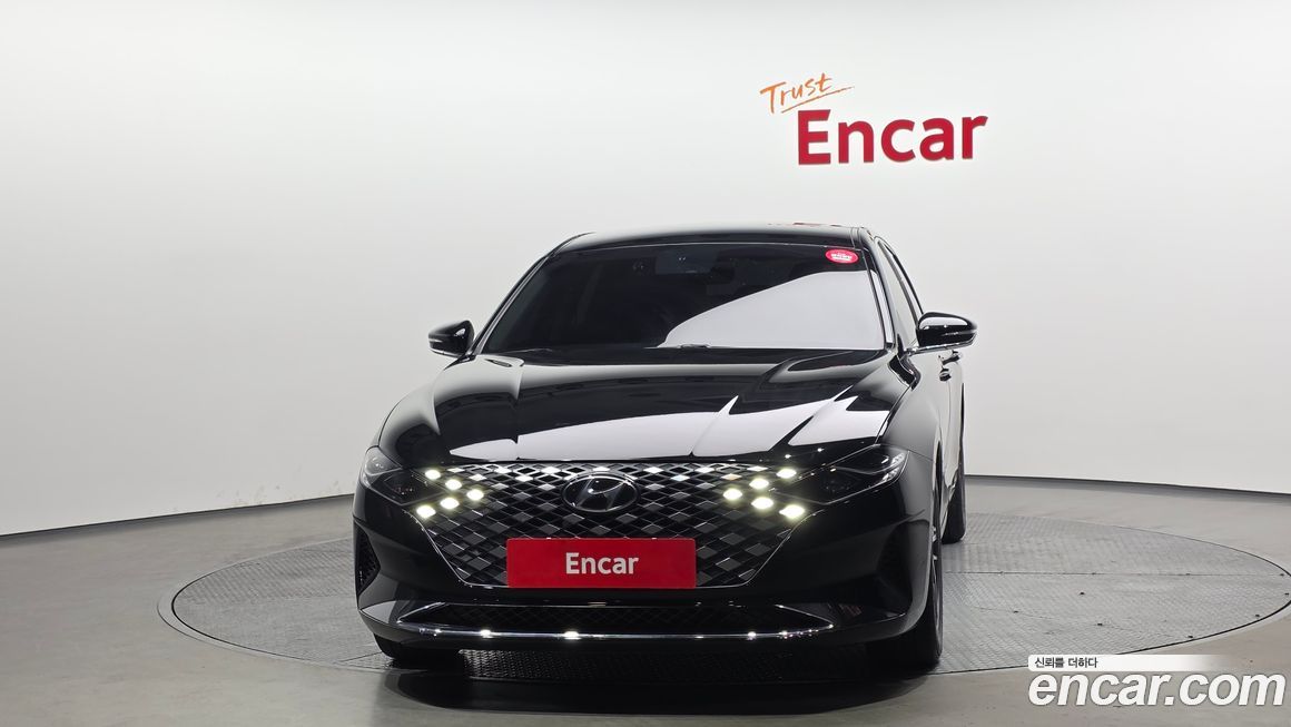 Hyundai Grandeur 2022