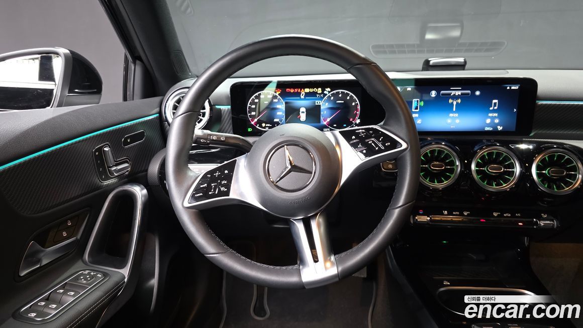 Mercedes-Benz A-Class 2024