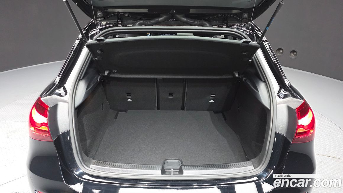 Mercedes-Benz A-Class 2024