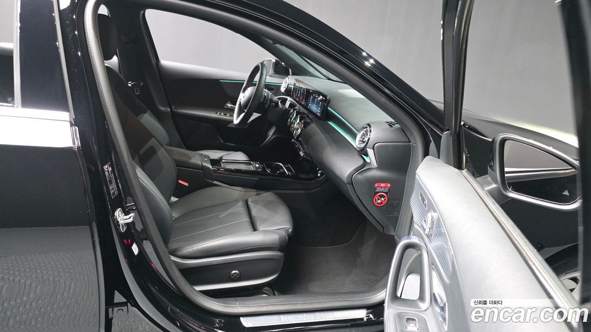 Mercedes-Benz A-Class 2024