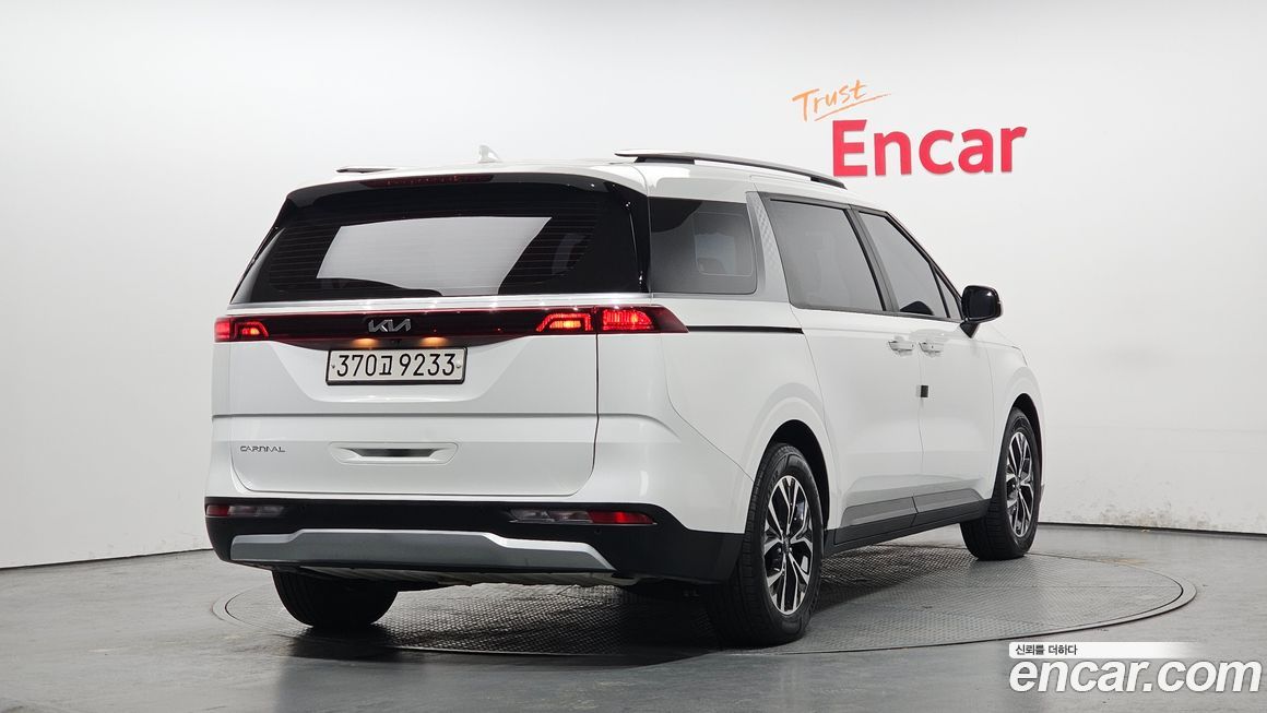 Kia Canival 2023