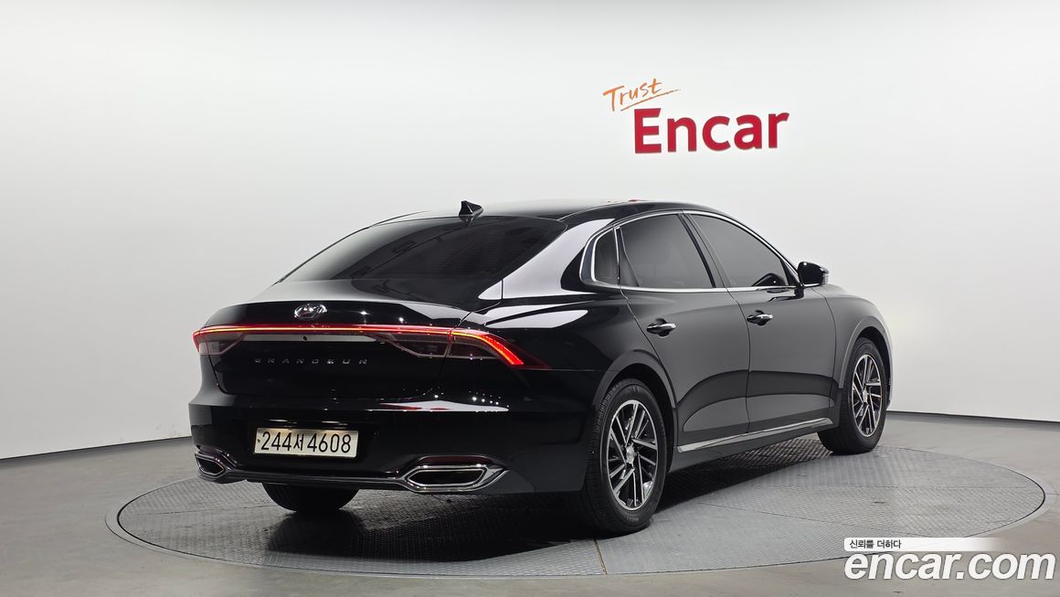 Hyundai Grandeur 2022