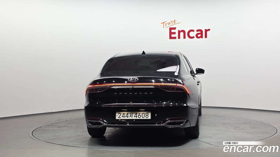 Hyundai Grandeur 2022