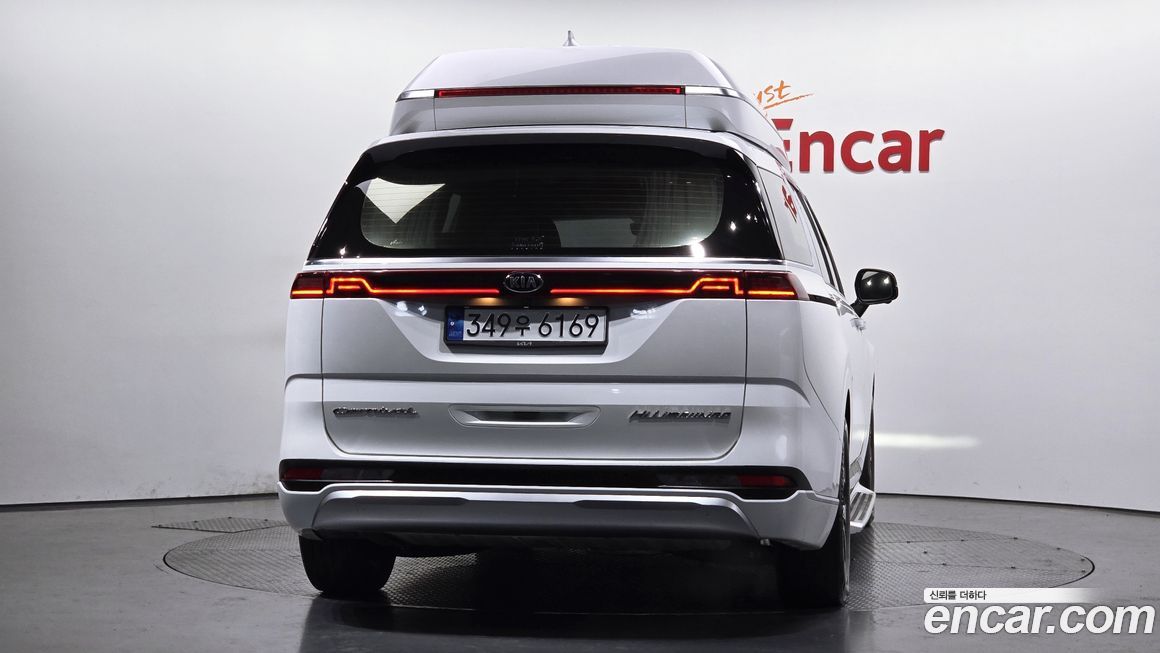 Kia Canival 2021