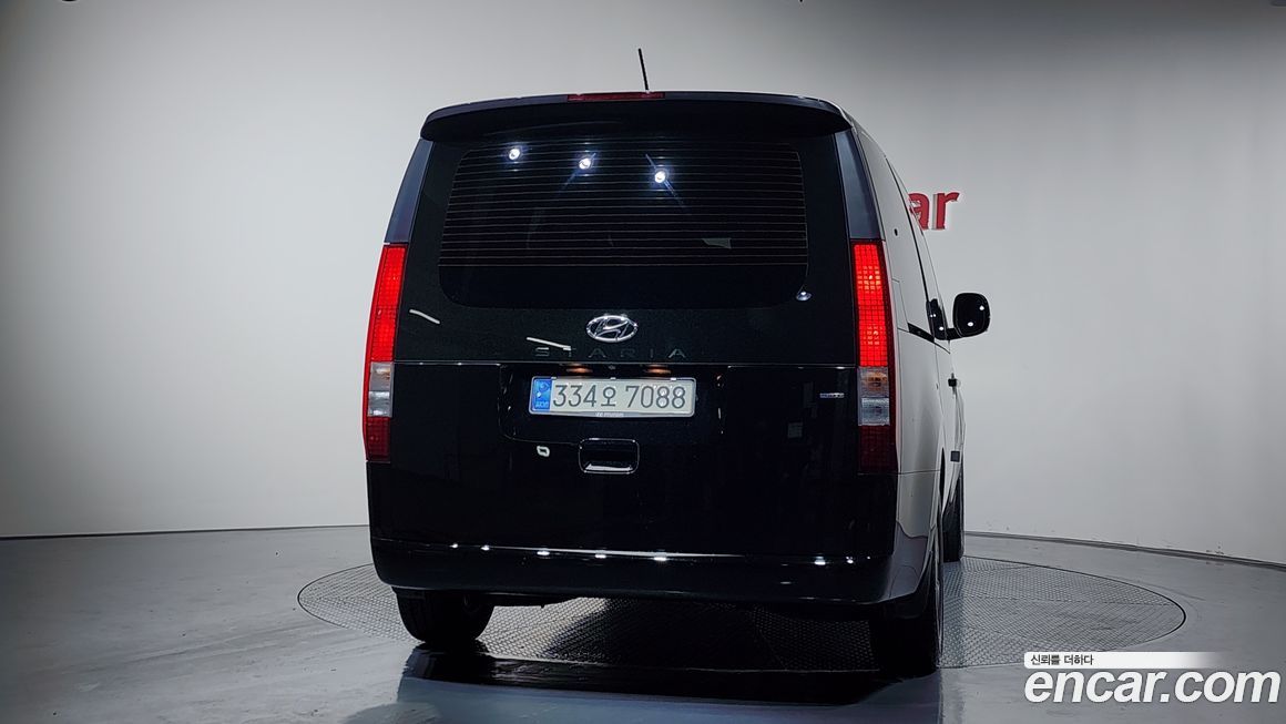 Hyundai Staria 2022