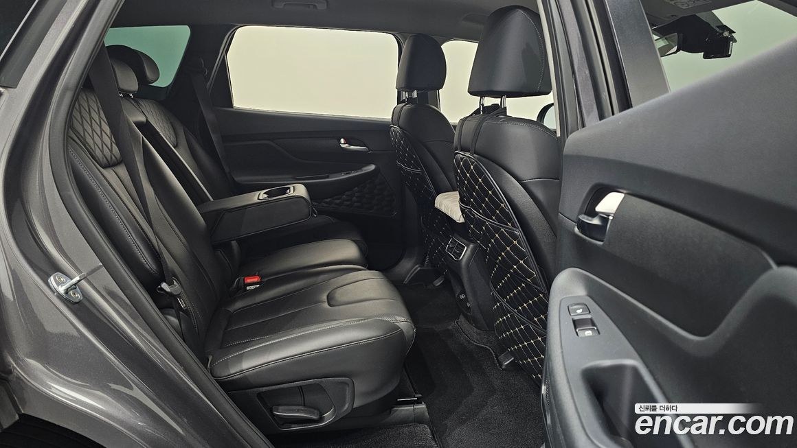 Hyundai Santafe 2022