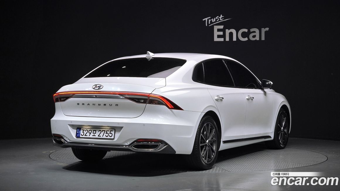 Hyundai Grandeur 2022