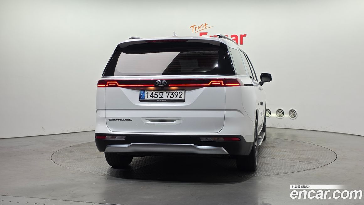 Kia Canival 2021