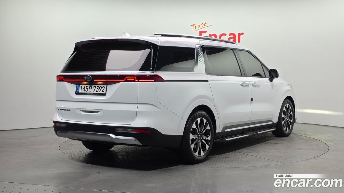 Kia Canival 2021
