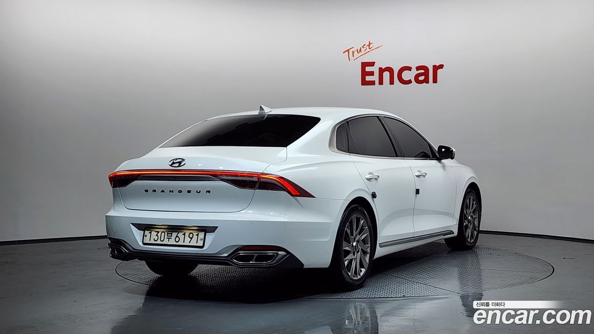 Hyundai Grandeur 2020