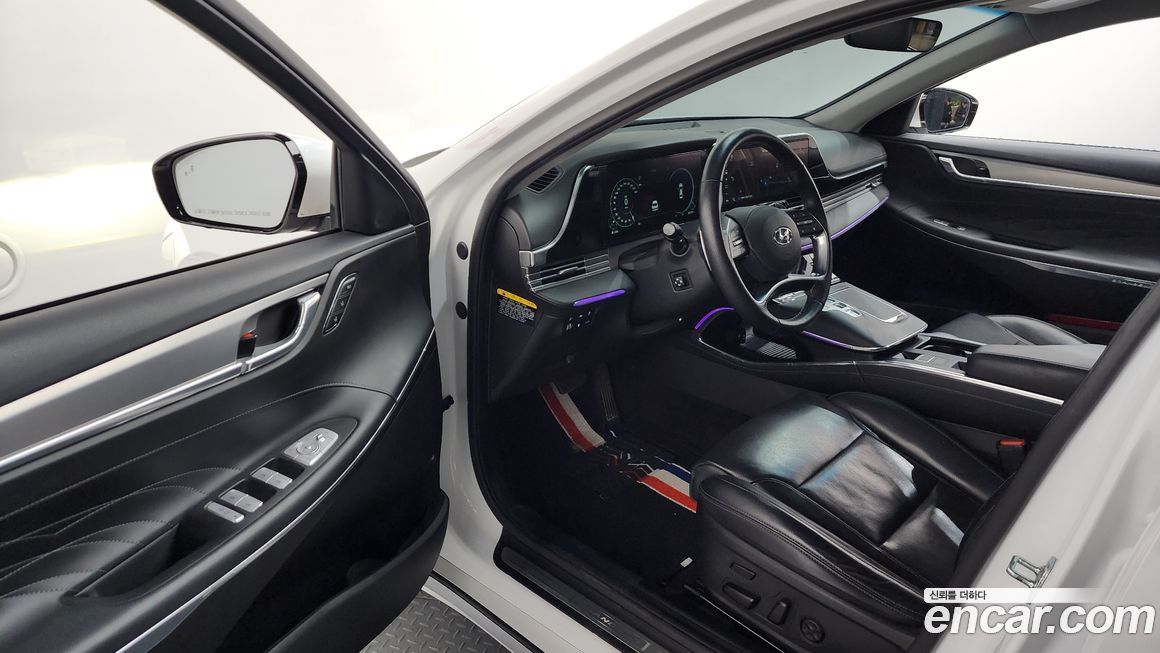 Hyundai Grandeur 2020