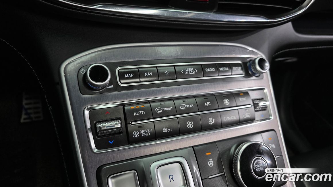 Hyundai Santafe 2023