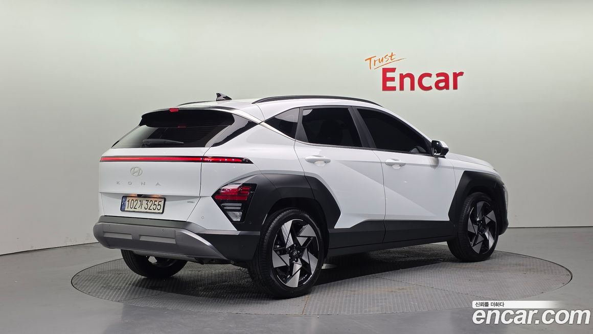 Hyundai Kona 2025