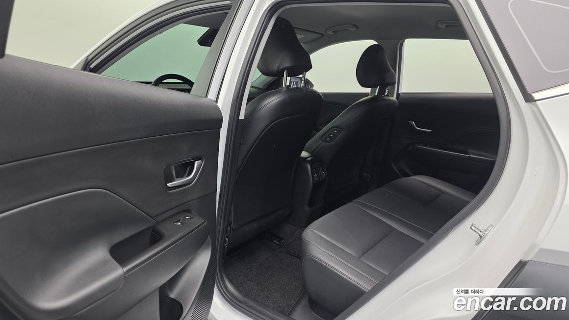 Hyundai Kona 2025