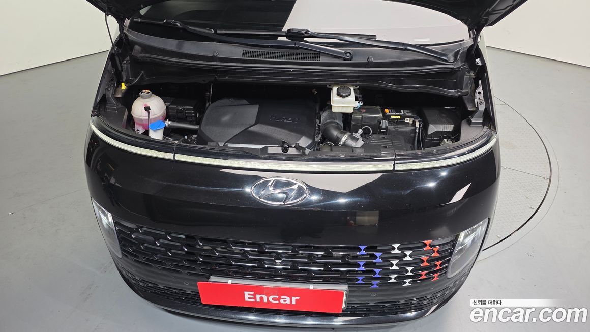 Hyundai Staria 2022