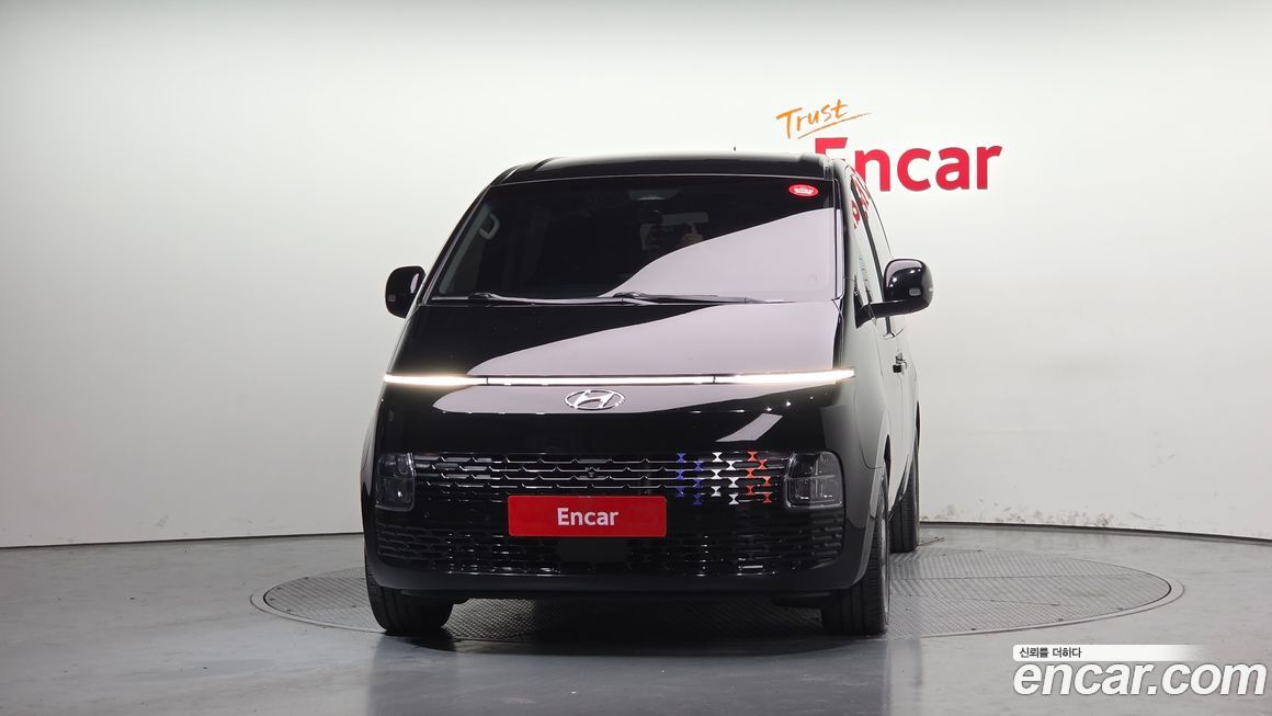 Hyundai Staria 2022