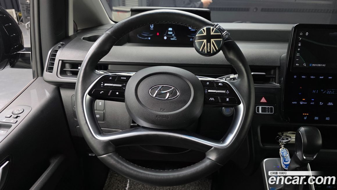 Hyundai Staria 2022