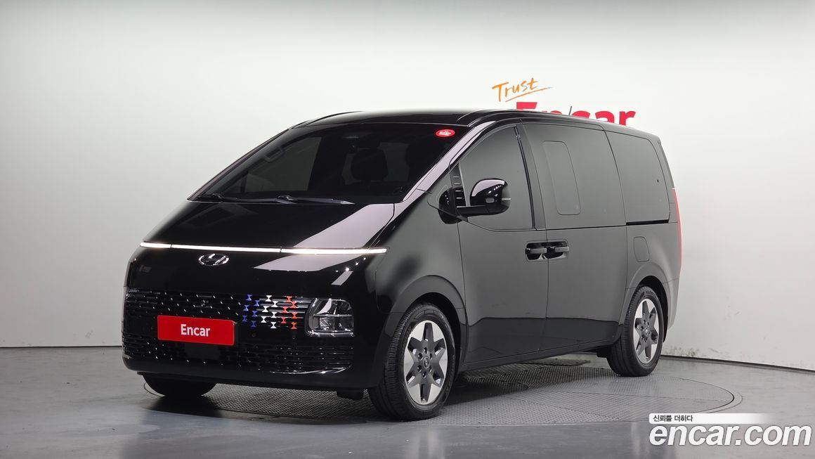 Hyundai Staria 2022
