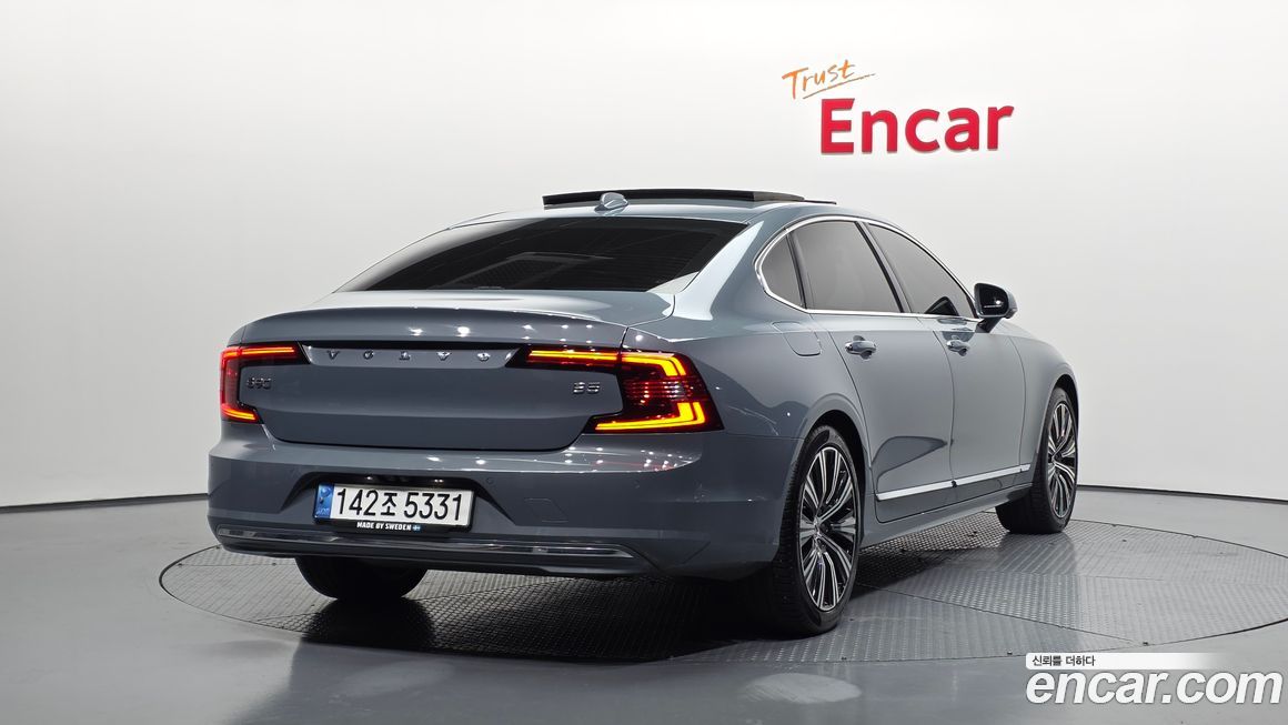 Volvo S90 2021
