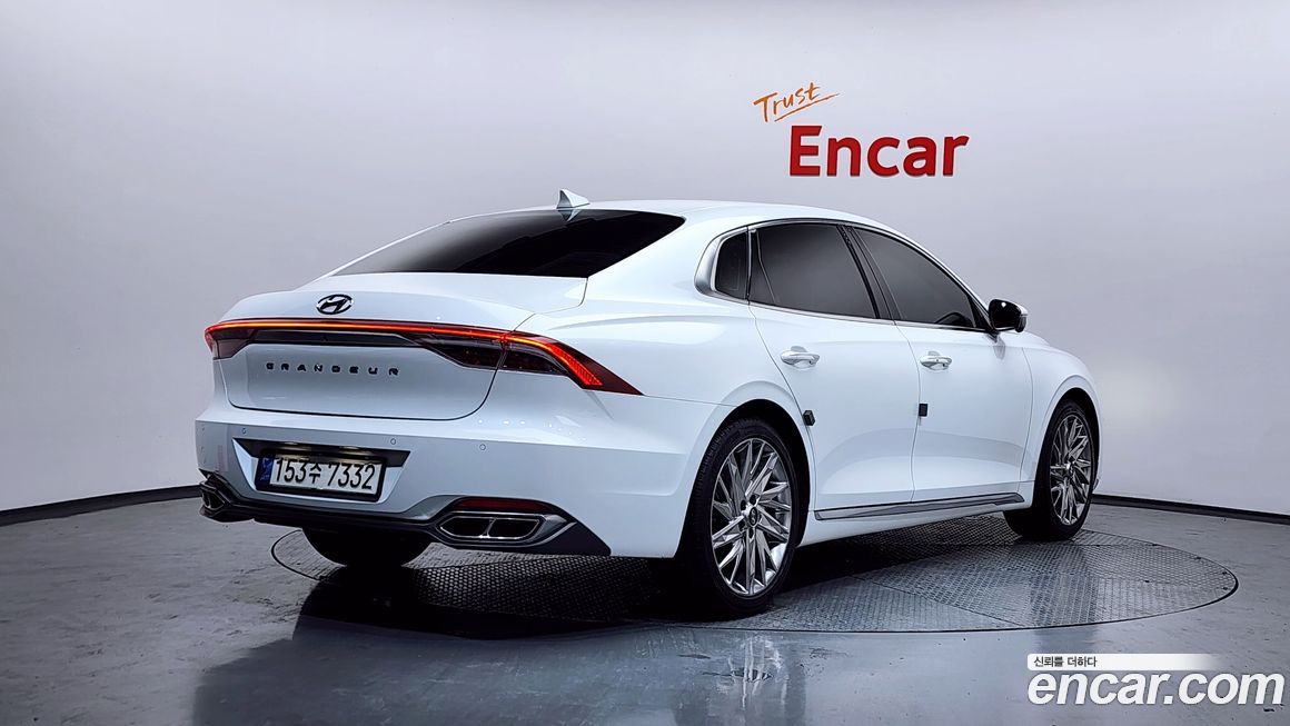 Hyundai Grandeur 2021
