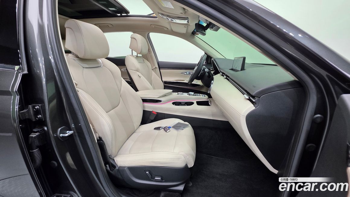 Genesis GV70 2024