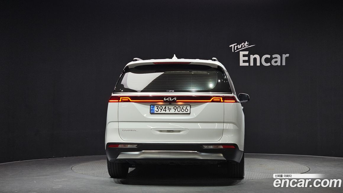 Kia Canival 2023