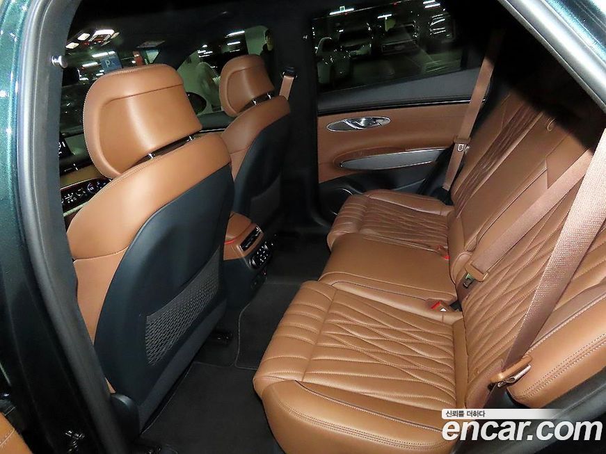 Genesis GV70 2023