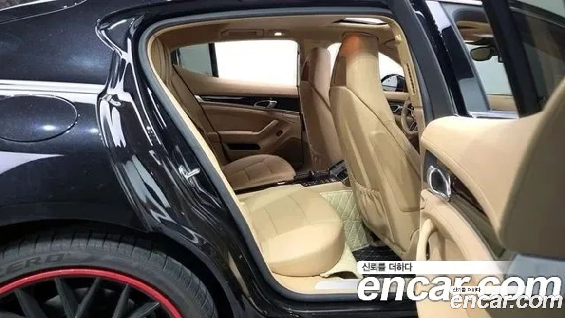 Porsche Panamera 2014