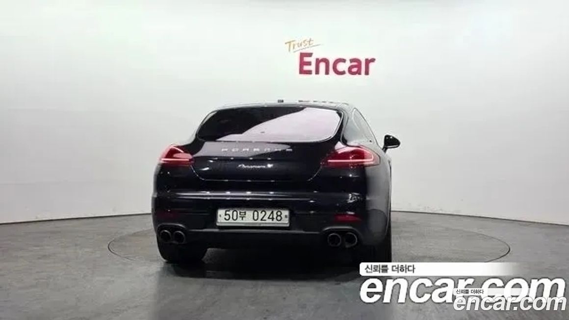 Porsche Panamera 2014