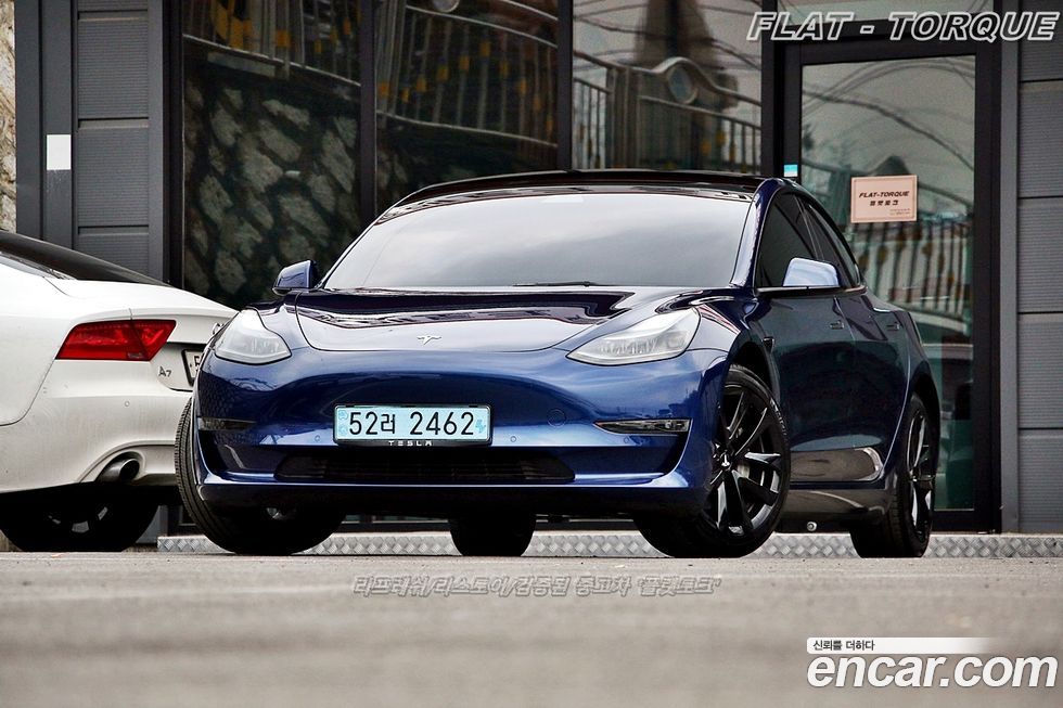 Tesla Model 3 2022