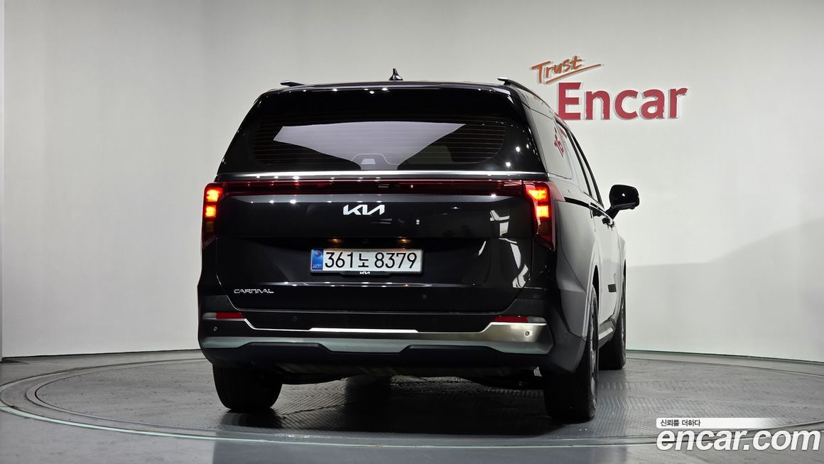 Kia Canival 2025