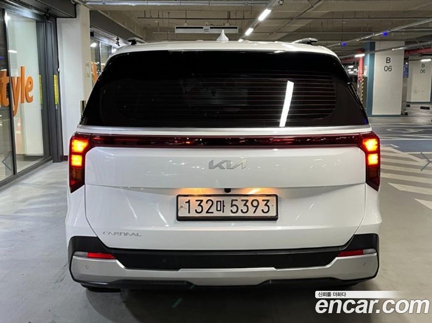 Kia Canival 2025