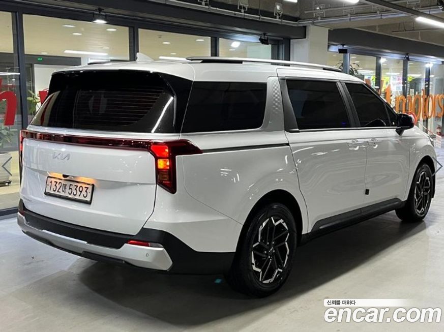 Kia Canival 2025