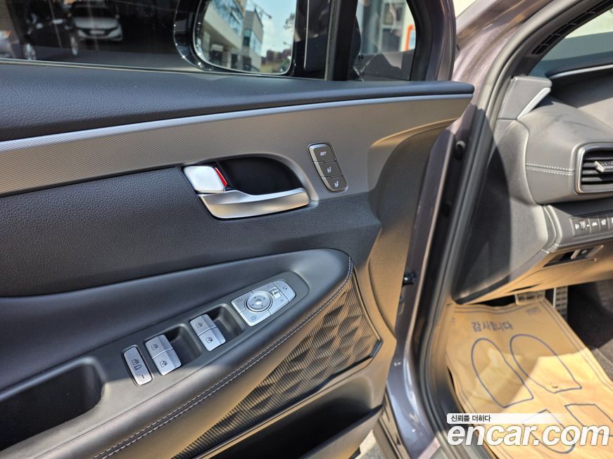 Hyundai Santafe 2022