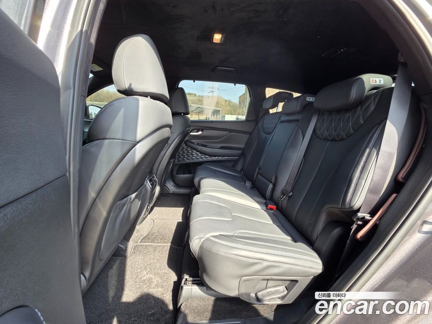 Hyundai Santafe 2022