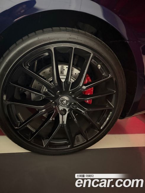 Maserati Quattroporte 2015