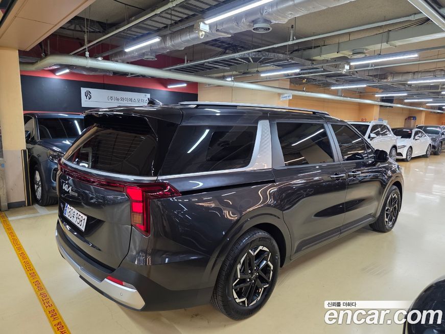 Kia Canival 2025
