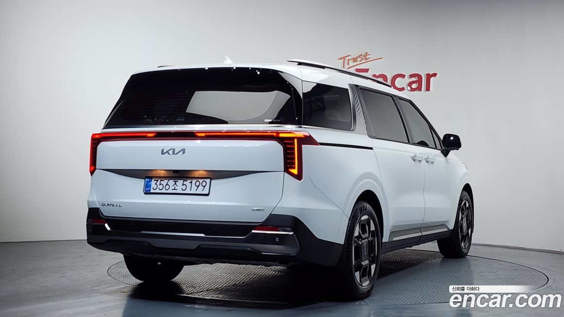 Kia Canival 2025