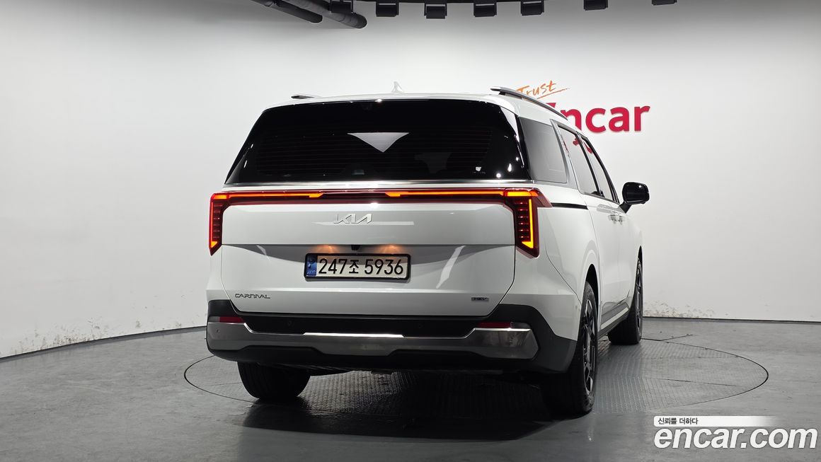 Kia Canival 2025