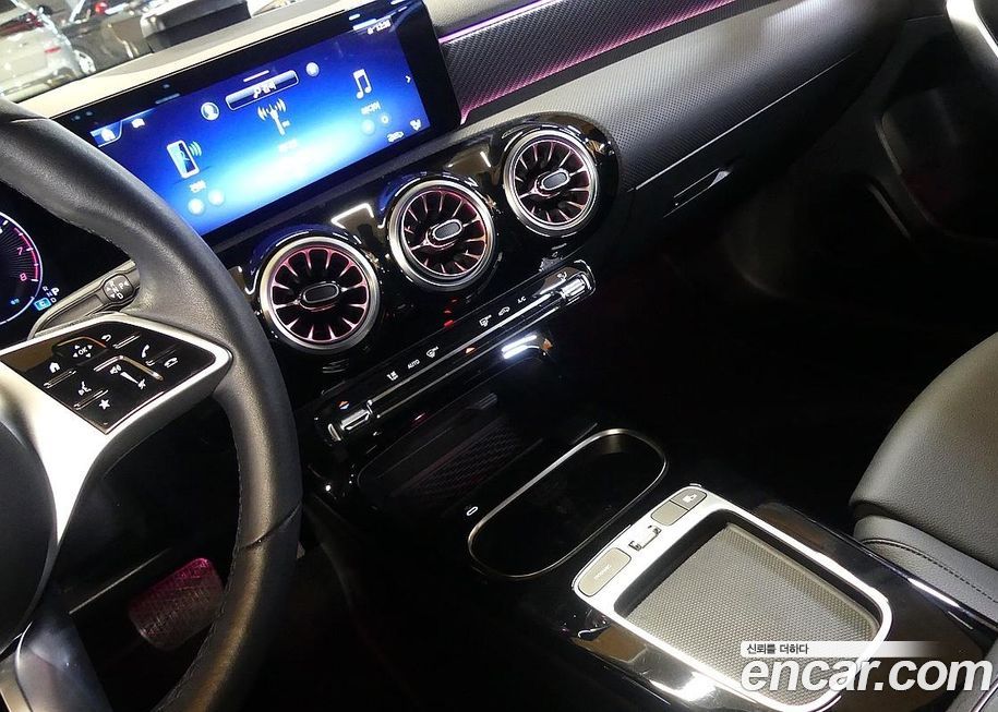 Mercedes-Benz A-Class 2024