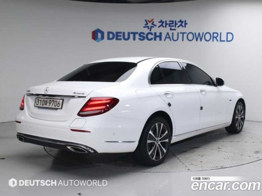 Mercedes-Benz E-Class 2020