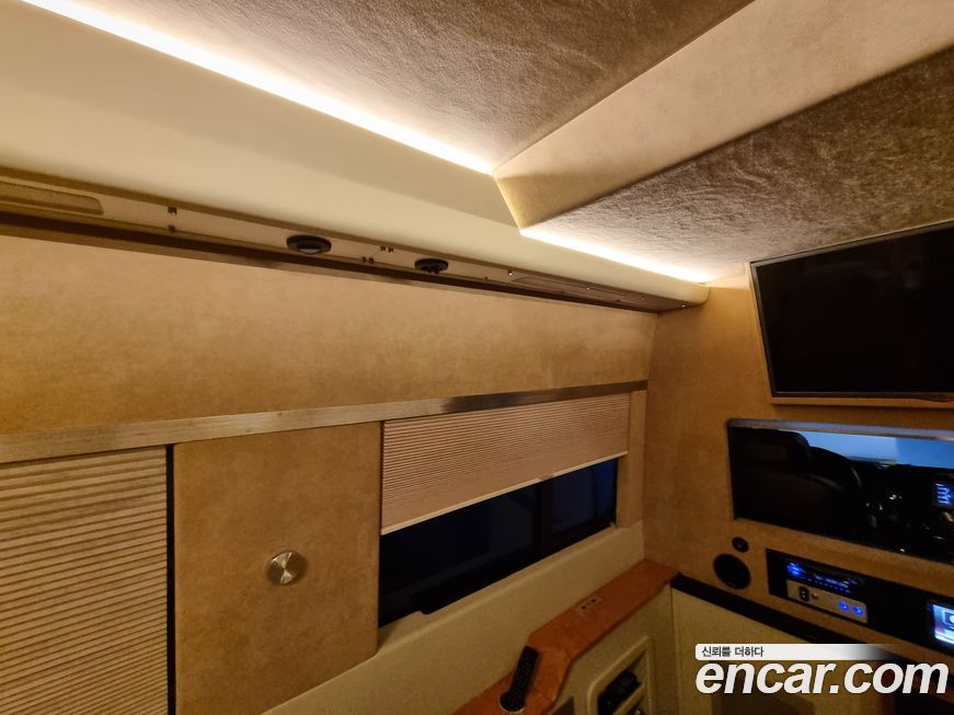 Mercedes-Benz Sprinter 2013